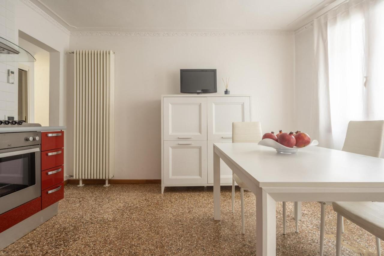 Santa Maria Formosa Terrace R&R Apartment Veneţia Exterior foto